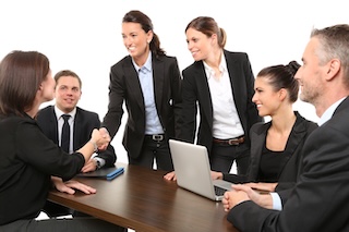 how to introduce yourself in Turkey at a business meeting